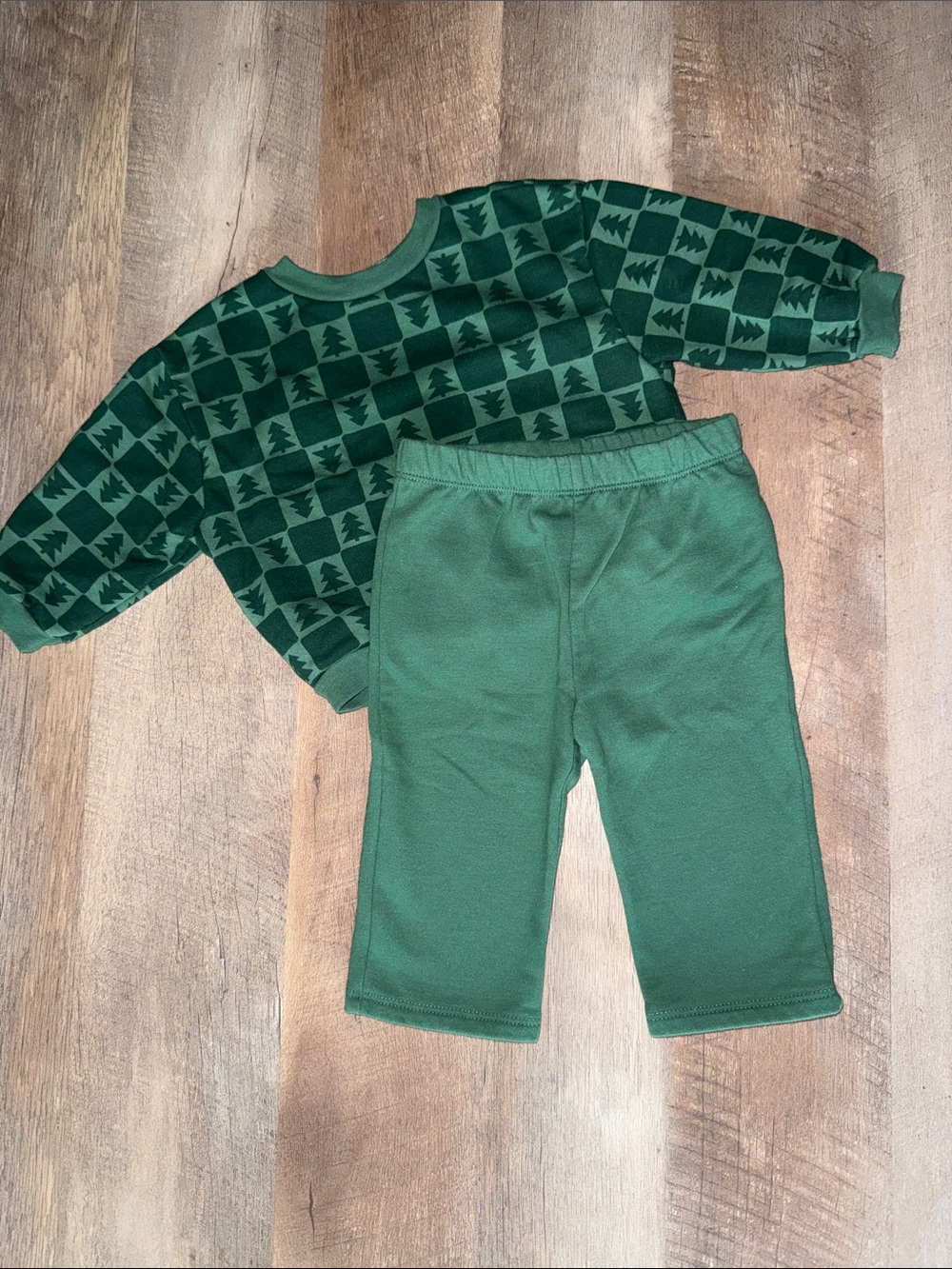 Cat & Jack Baby 6-9m Green Tree Sweatpants Set